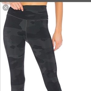 Alo camp vapor leggings